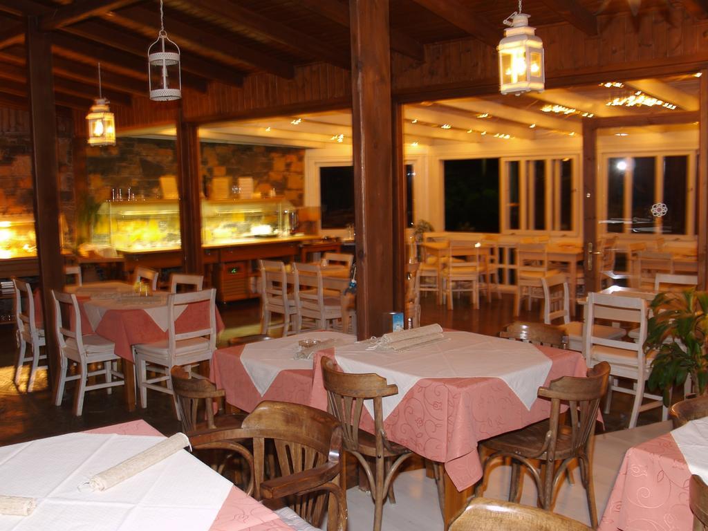 Cretan Village Hotel Amoudara  Exterior photo